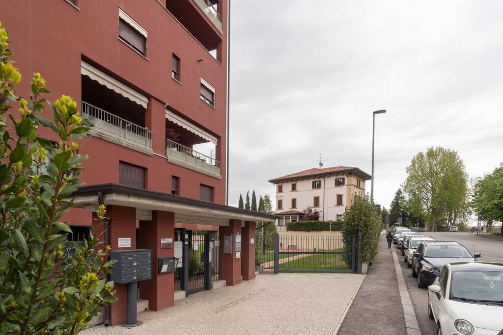 Charme In Porta Palio - City Center Verona Exterior photo